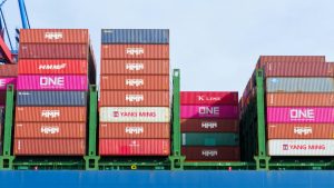 Read more about the article 19 Powerful Advantages of Logistics Outsourcing