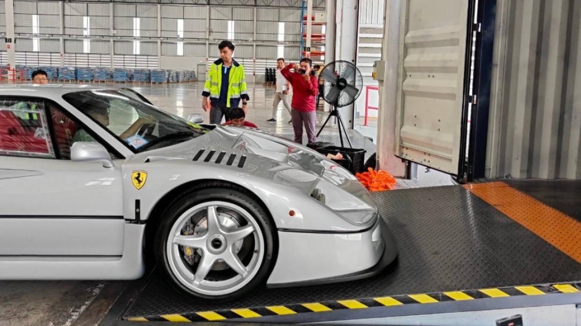 You are currently viewing 7 Things to Consider When Shipping Your Vehicle