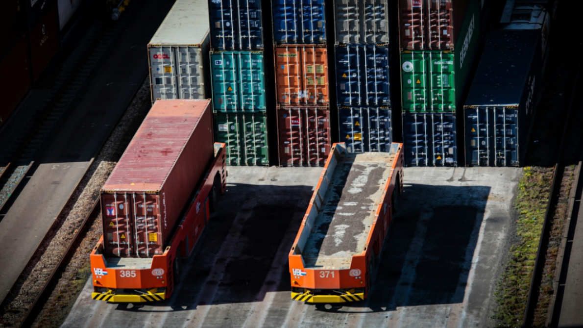 You are currently viewing What the Surge in Empty Container Moves Reveals About the Freight Market