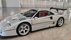 Read more about the article BGL Transports Ferrari F40